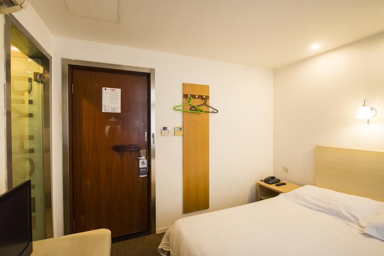 Motel Zhenjiang Jiefang Road Exterior foto