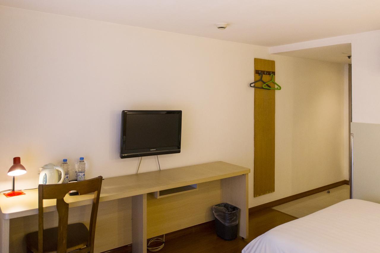 Motel Zhenjiang Jiefang Road Exterior foto